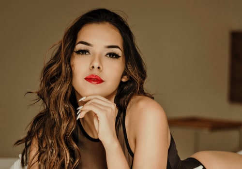 Creating a Sultry Look with Makeup for Boudoir Shoots: Tips and Techniques
